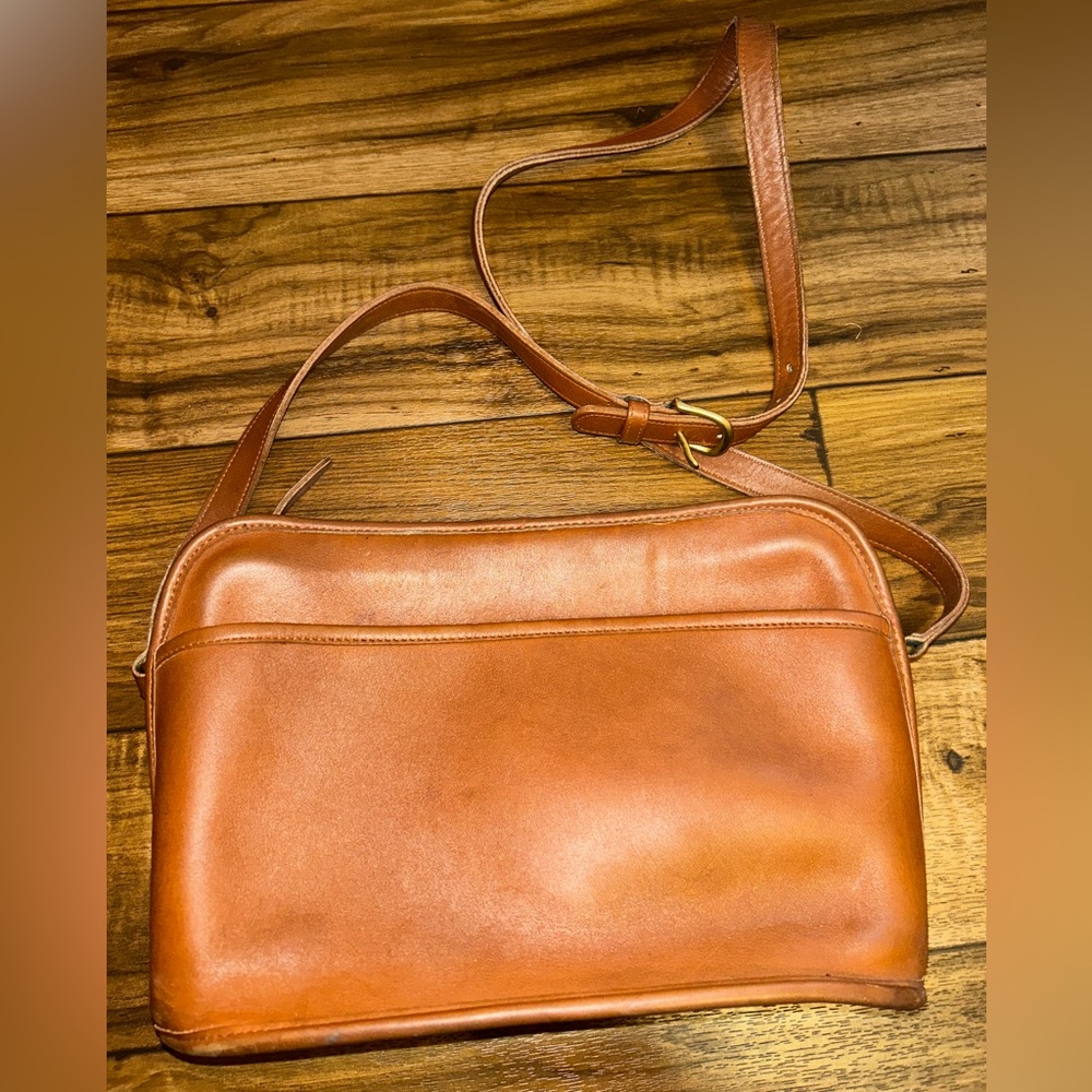 Vintage Coach Oliver Bag